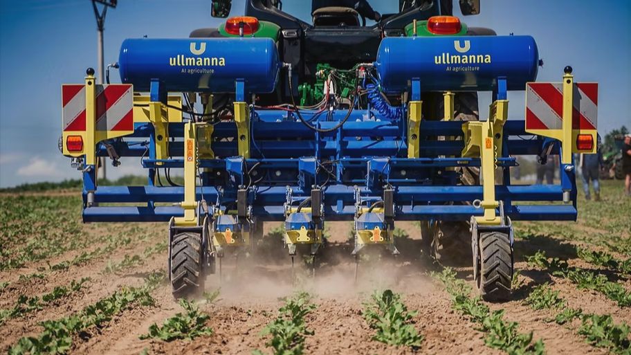 Ullmanna: Transforming Agriculture with AI-Powered Weeding Solutions